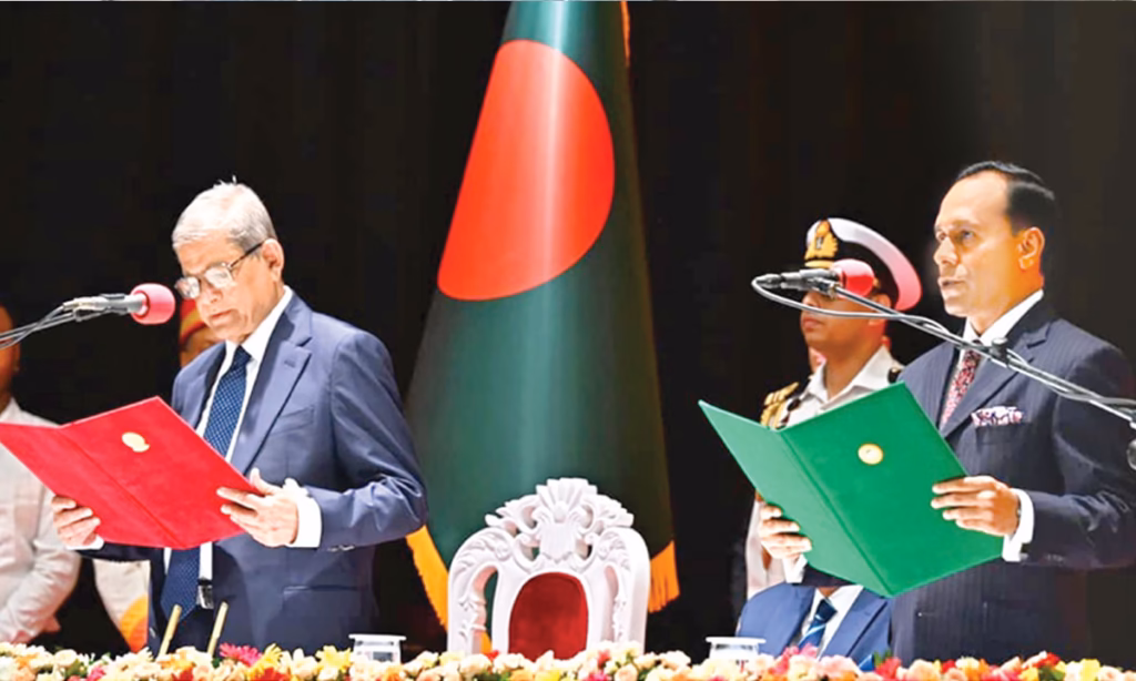 রাষ্ট্রপতি হিসেবে শপথ গ্রহণ করলেন মির্জা ফখরুল ইসলাম আলমগীর